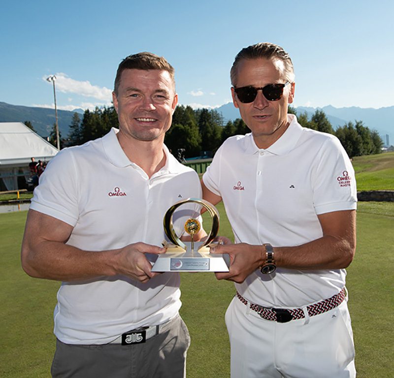 Celebrity Tournament Gewinner Brian O’Driscoll mit Omega CEO Raynald Aeschlimann I CRedit: Omega